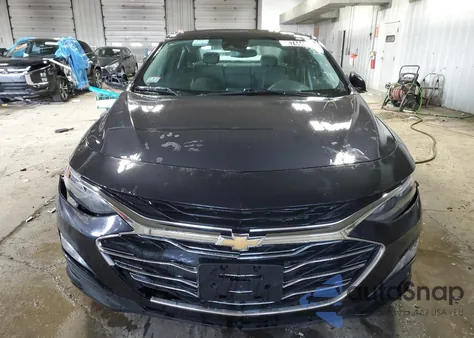 2023 Chevrolet Malibu Lt z USA, uszkodzony, nr VIN 1G1ZD5ST6PF208707